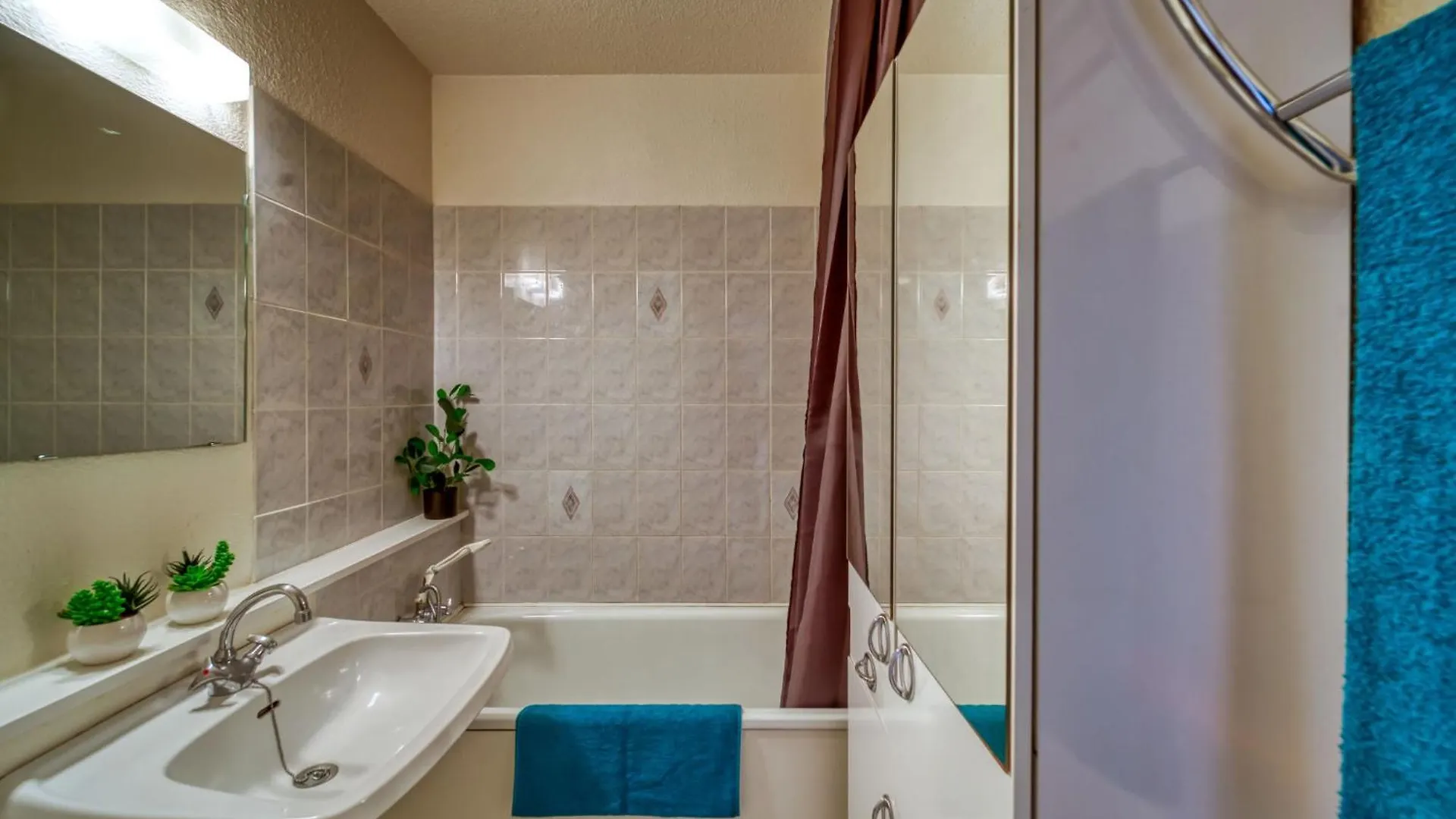 Studio Vostok Zodiaque-79 By Interhome Le Corbier